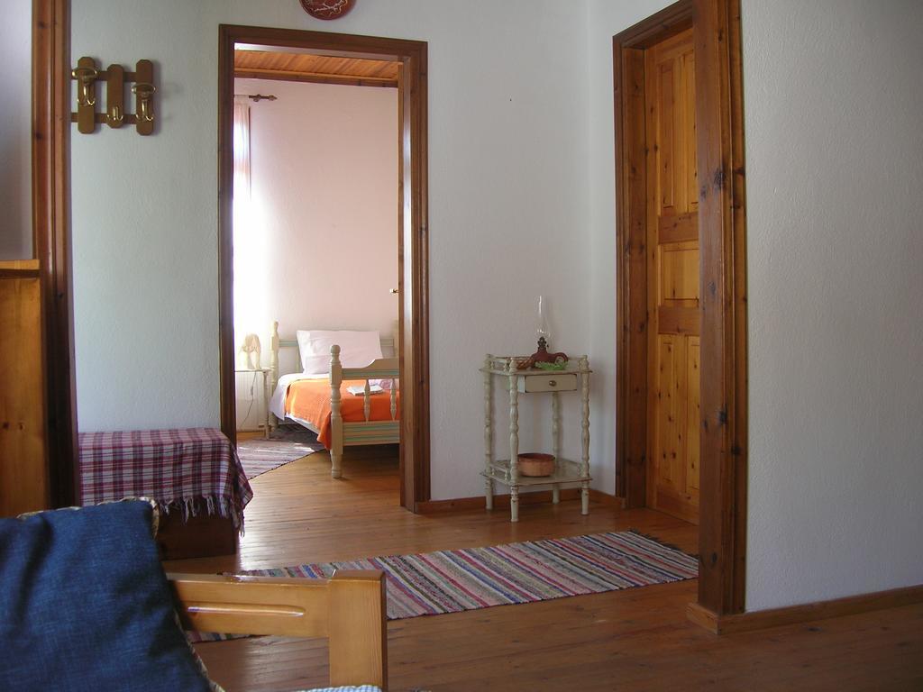 Athina'S House Guest House Skala Sotiros Eksteriør bilde